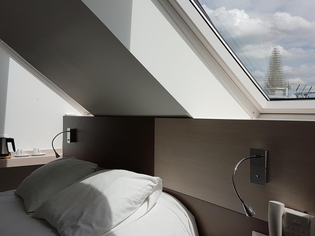 Hotel Restaurant Le Dauphin Et Le Spa Du Prieure 캉 외부 사진